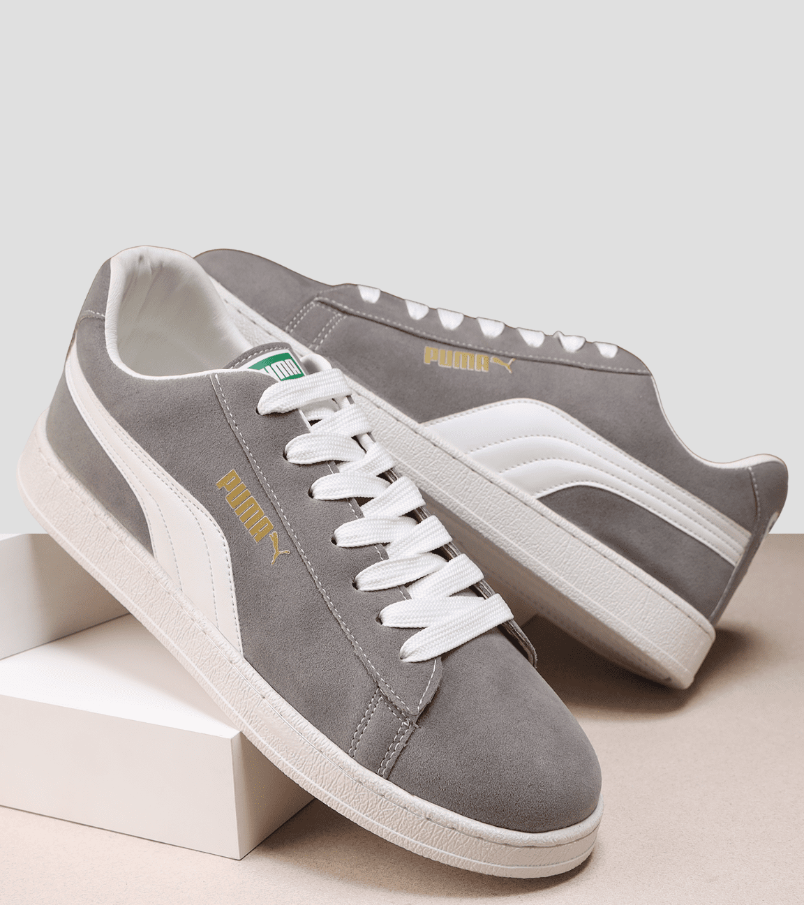 Puma Sneakers